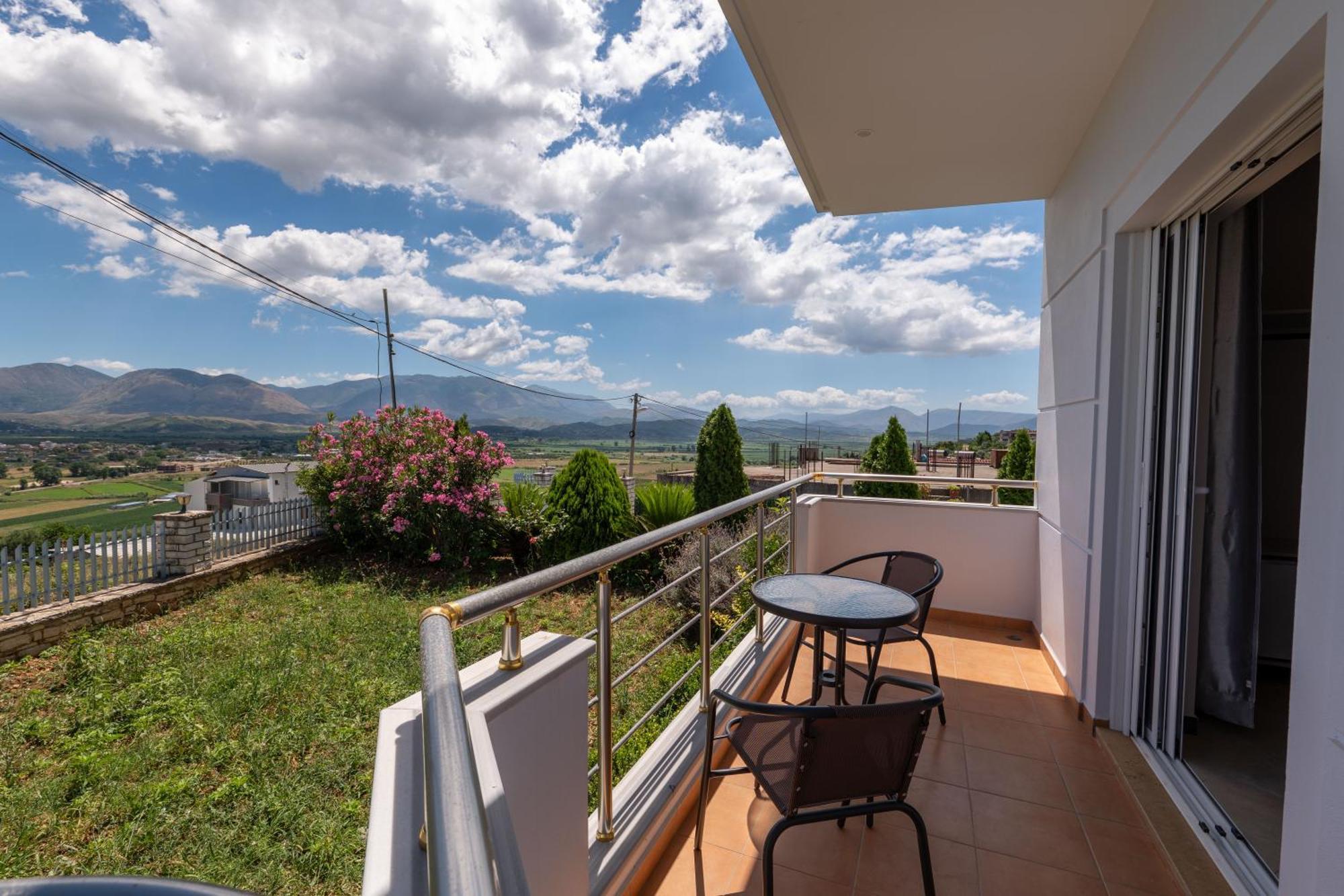 Villa Serenity Sarandë Exterior foto
